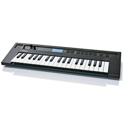 SINTETIZADOR YAMAHA REFACE DX - YAMAHA