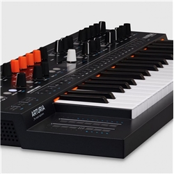 SINTETIZADOR ARTURIA MINIFREAK - ARTURIA