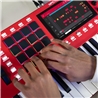 SINTETIZADOR AKAI MPC KEY 37 - AKAI