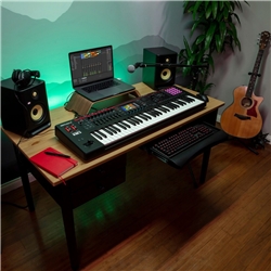 SINTETIZADOR ROLAND FANTOM 06 - ROLAND