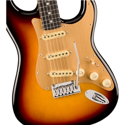 GUIT ELECT FENDER AM ULTRA II STRAT EB UBST - FENDER