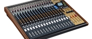 MESA MISTURA TASCAM MODEL 24 - TASCAM