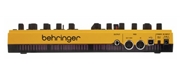 SINTETIZADOR BEHRINGER TD-3-MO AM - BEHRINGER